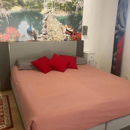 Le Studio D Aurelie Avec Spa Ete En Pleine Campagne Et Proche De Toute Commodite Roquemaure  Exterior foto